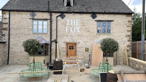 The Fox, Middle Barton