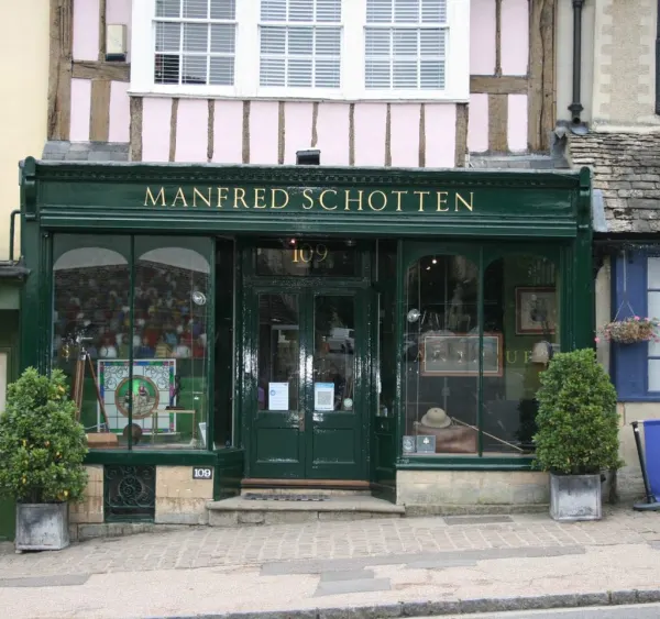 Manfred Schotten Antiques
