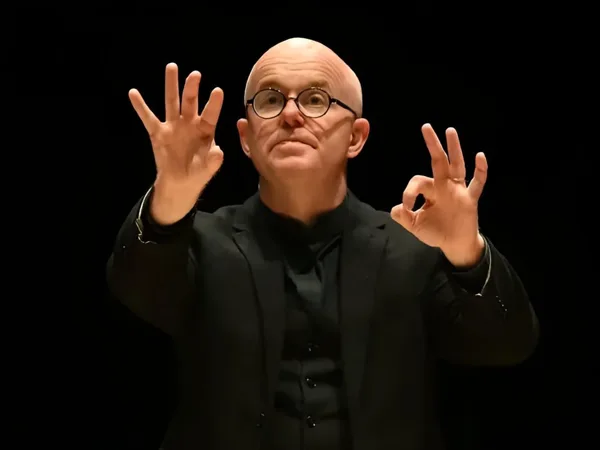 Coffee Concert: Adderbury Ensemble & Lawrence Cummings